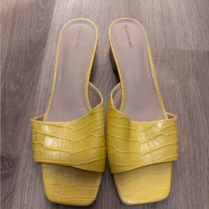 Yellow Croc-Embossed Mules with Square-Toe Design